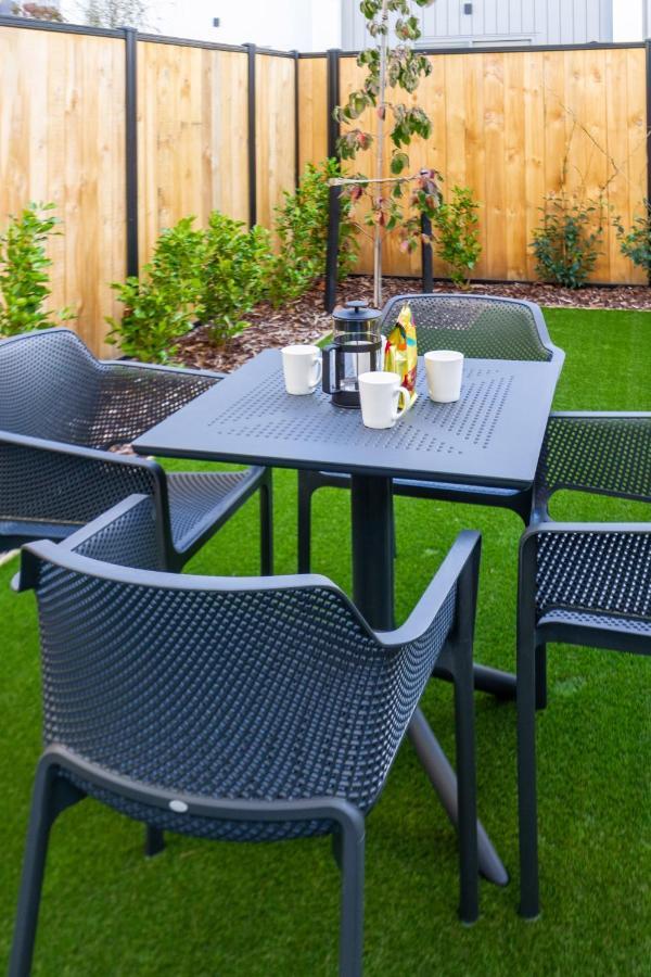 Urban Park Escape 2 Bed 2 Bath W/Carpark Apartment Christchurch Exterior photo